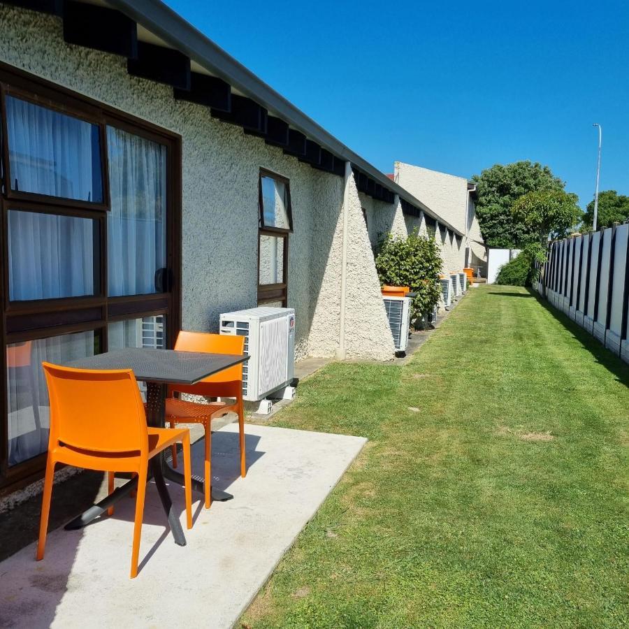 Aztec Motel Palmerston North Exterior foto